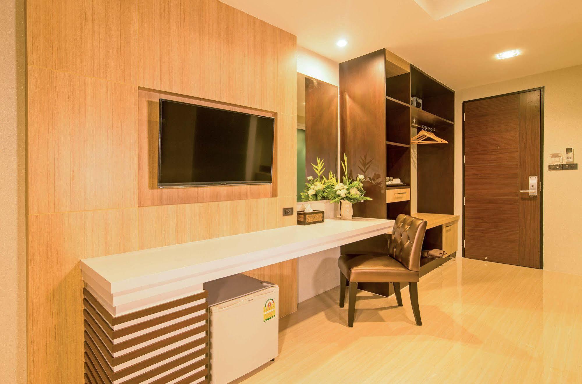 The Nice Krabi Hotel Экстерьер фото